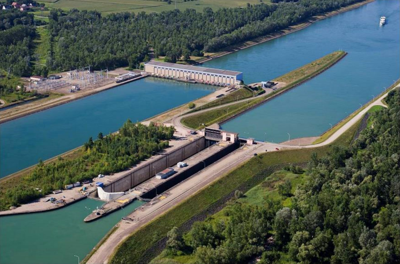 Création d'une passe à poissons sur le Rhin
